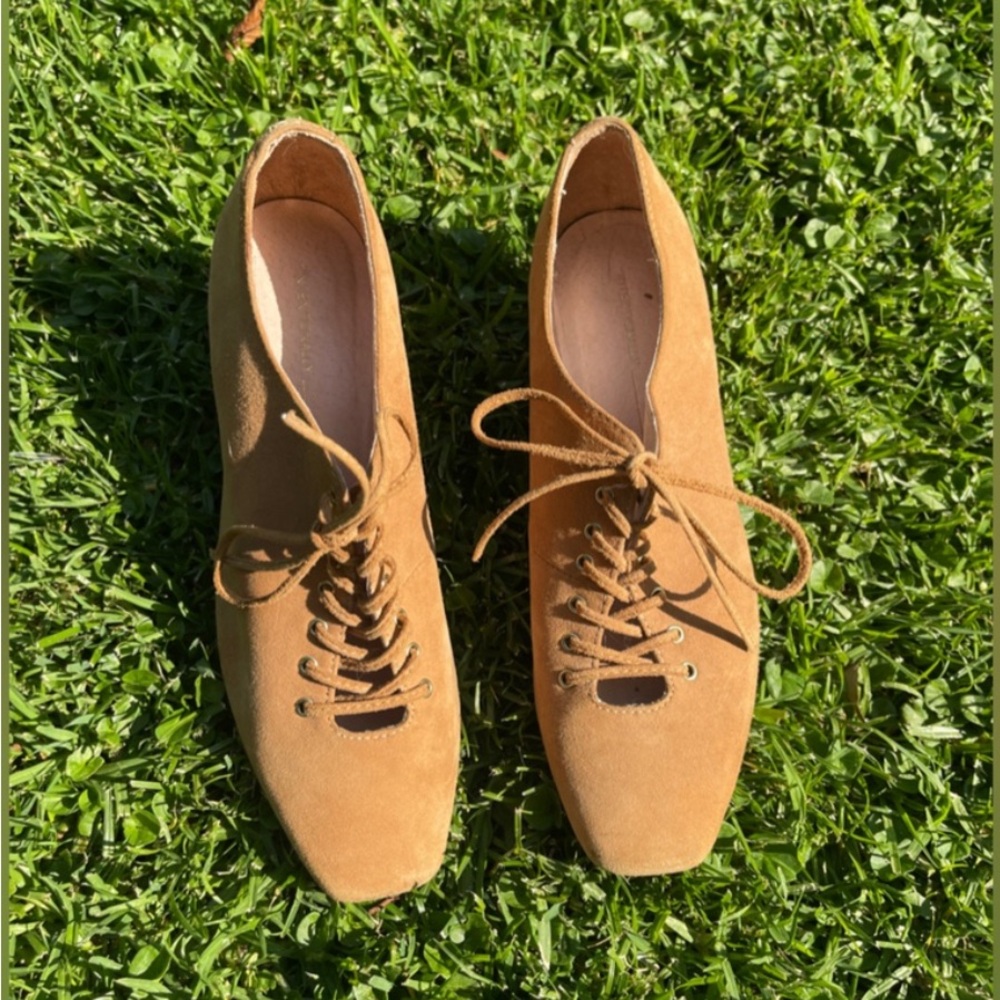 60s Inspired Intentionally Blank Lace Up Suede Block Heel Shoes
